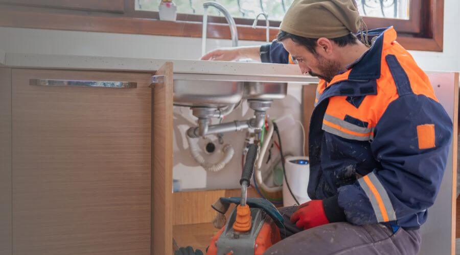 Expert burst pipe repair services in Scottville, MI
